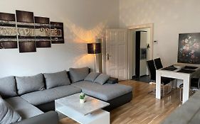 Apartments Near Yppenplatz & Brunnenmarkt